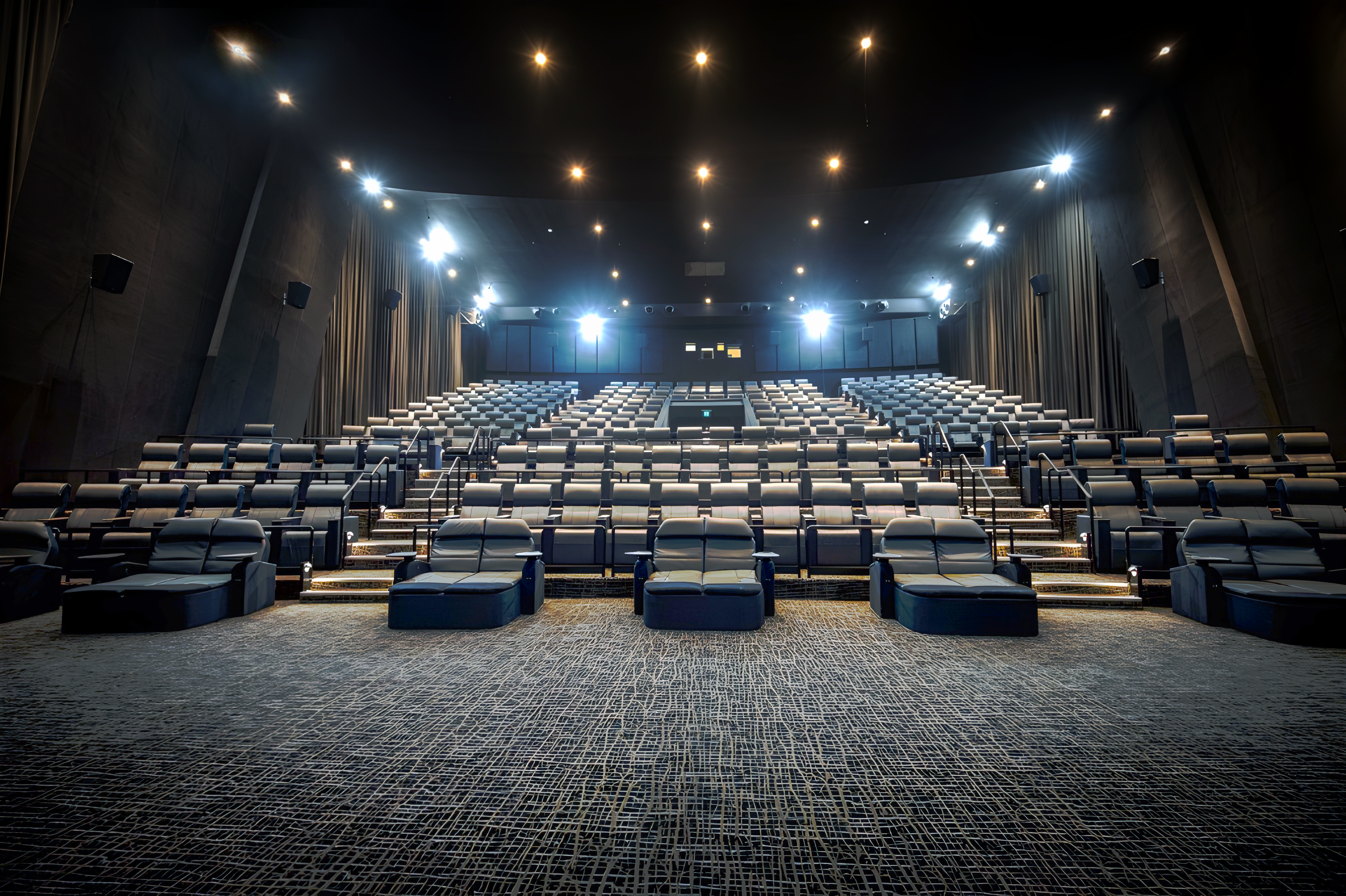 Cinema seating at Village Cinemas Fountain Gate VMAX